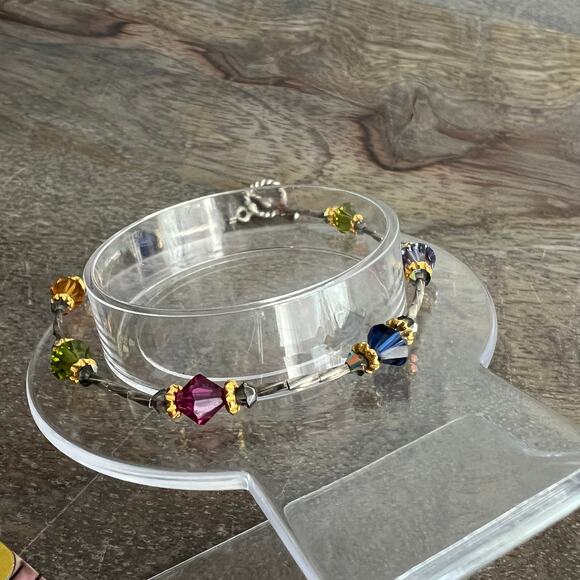 Multicolored jewel tone beaded silver t-clasp elegant bracelet - Picture 2 of 8